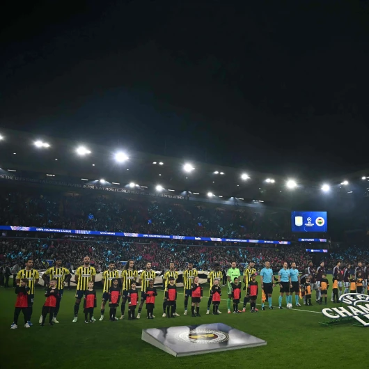 Fenerbahçelileri Aston Villa maçında çıldırttı: "Futbol seni bırakmış!"
