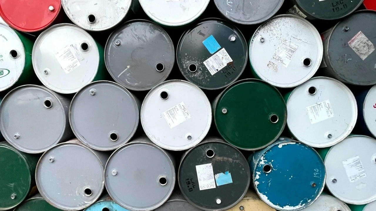 ABD petrol stoklarında büyük sürpriz: Beklentinin 22 katı arttı