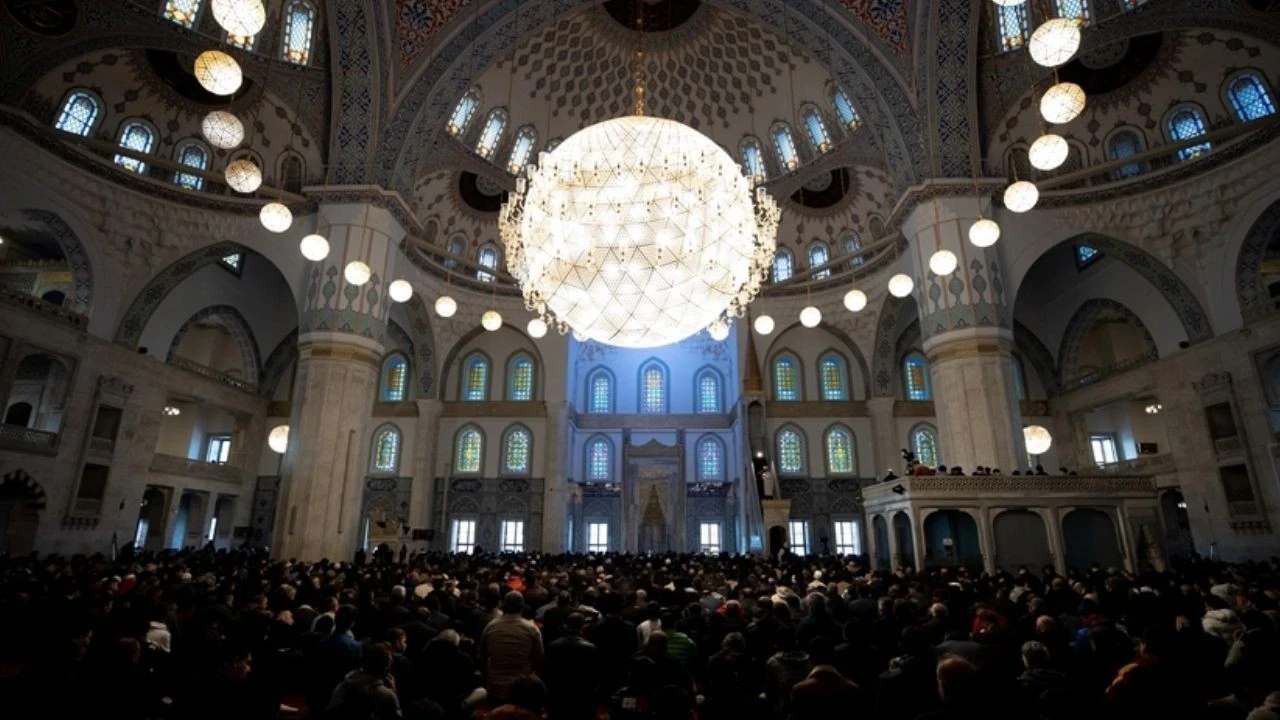 Ramazan Bayramı ne zaman, Kurban Bayramı hangi tarihte? İşte 2026 bayram tarihleri...