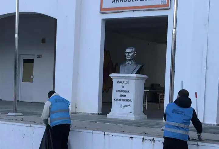 Bodrum'da denetimli serbestlik yükümlülerinden okullarda temizlik