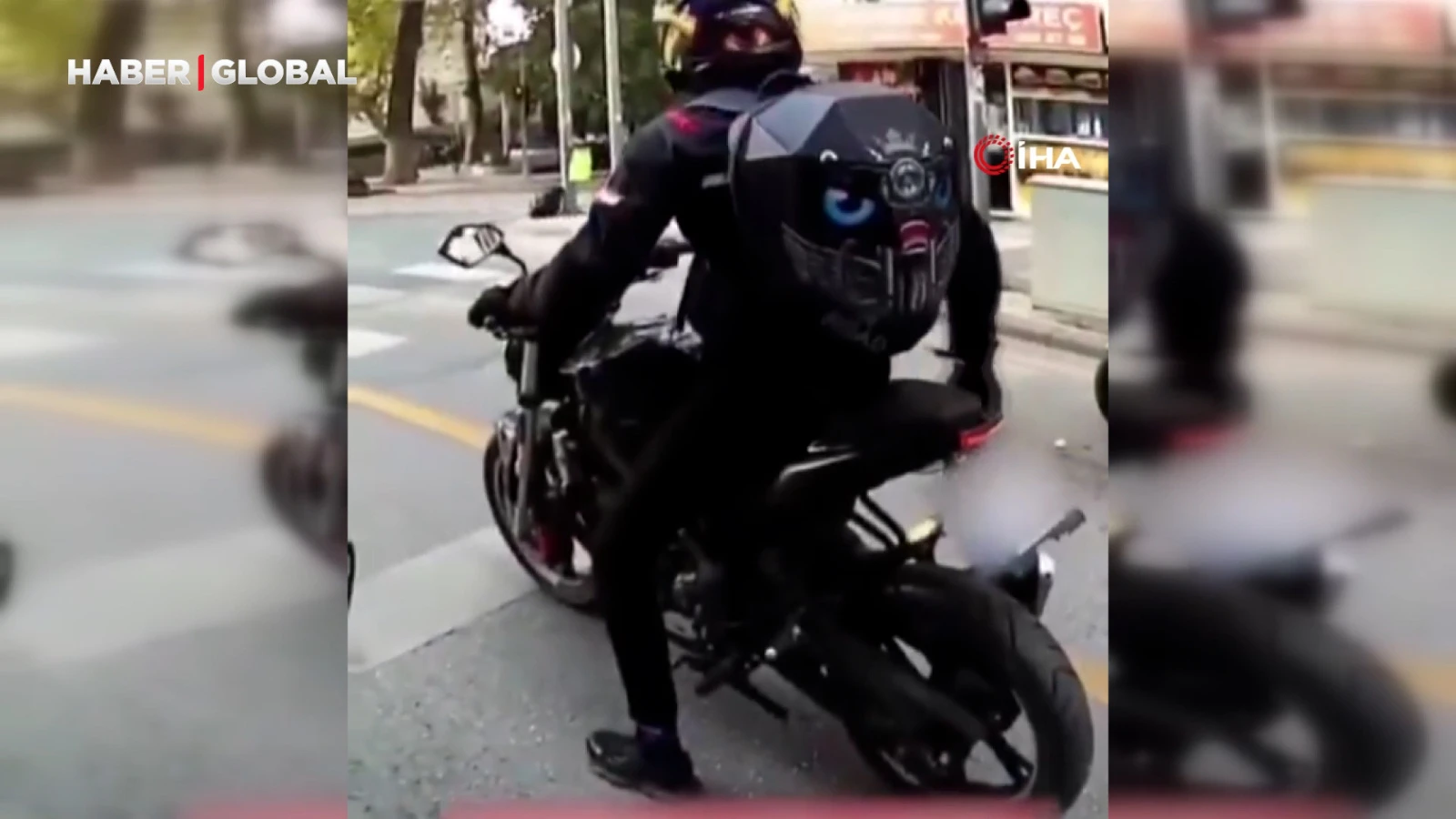 Uyanık sürücü yaptığı düzenekle plakasını böyle gizledi