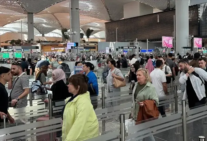 İstanbul Havalimanlarını kullanan yolcu sayısı Türkiye nüfusunu aştı