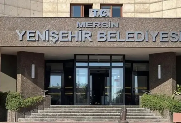 Son dakika... Mersin Yenişehir Belediyesi’ne operasyon: Çok sayıda kişi hakkında gözaltı kararı