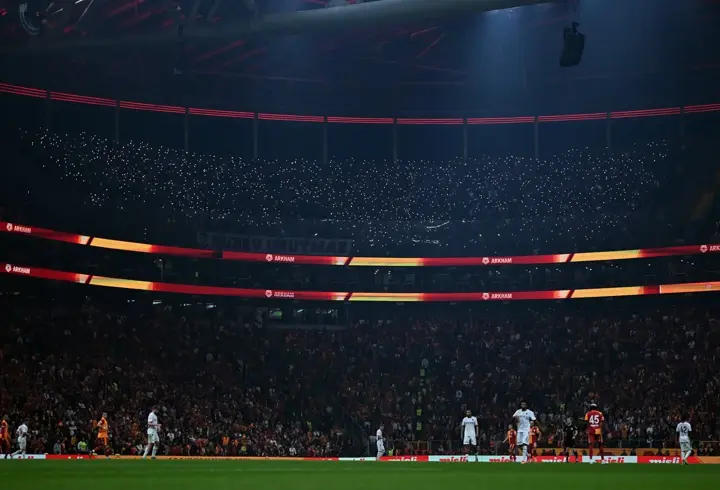 Galatasaray'a transfer döneminde loca satışlarından ek gelir!