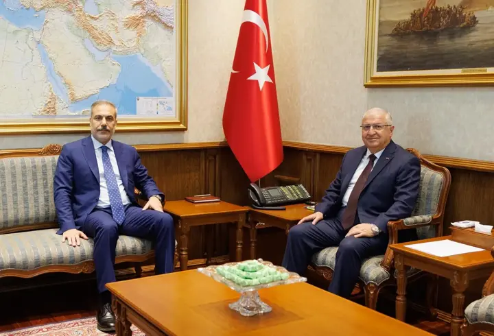 Dışişleri Bakanı Hakan Fidan, Bakan Güler'i ziyaret etti