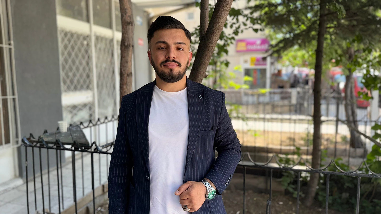 Banka hesabını arkadaşına veren gencin başına gelmeyen kalmadı: Hapis yatacak