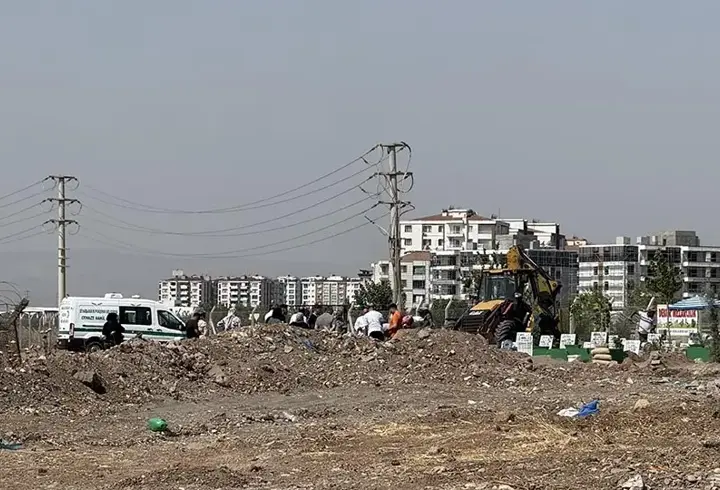 Diyarbakır'da kadın cinayeti: 19 yaşında katledildi!