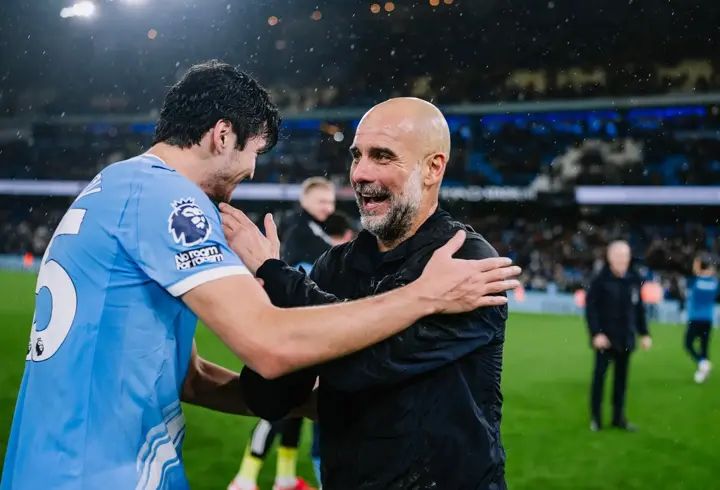 Manchester City, Arsenal'la olan puan farkını eritti