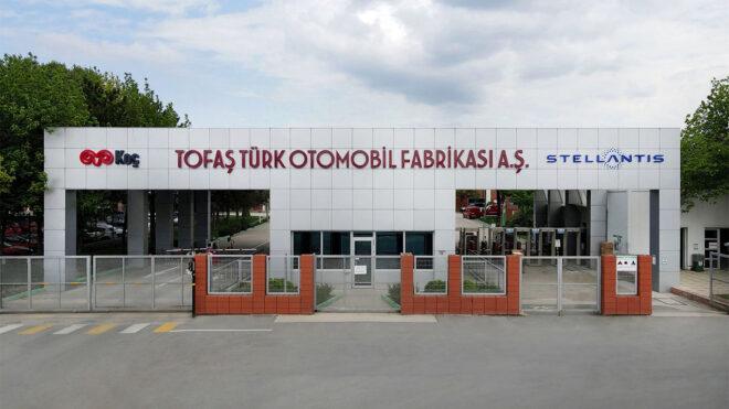 Tofaş ve Stellantis yeni araç üretim sözleşmesi imzaladı