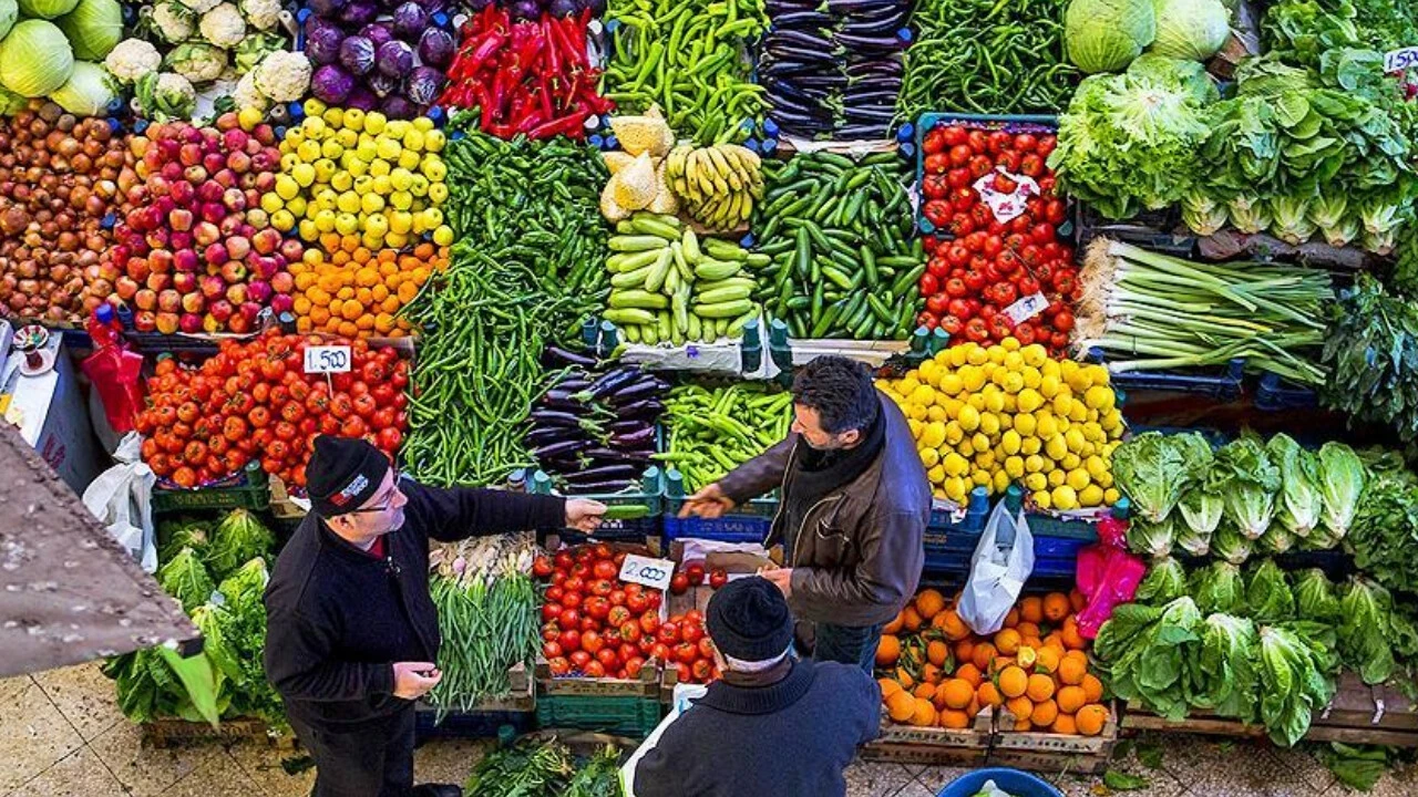 Antalya hallerinde aralık tablosu: Meyvede fiyat arttı, sebzede geriledi