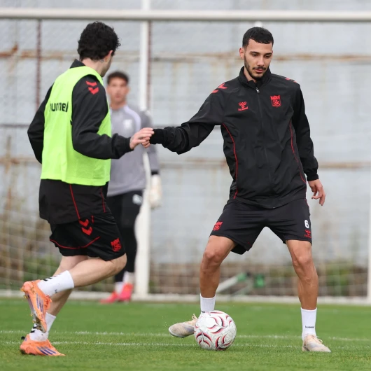 Sivasspor Ligde Yarın Sarıyer'i Konuk Edecek