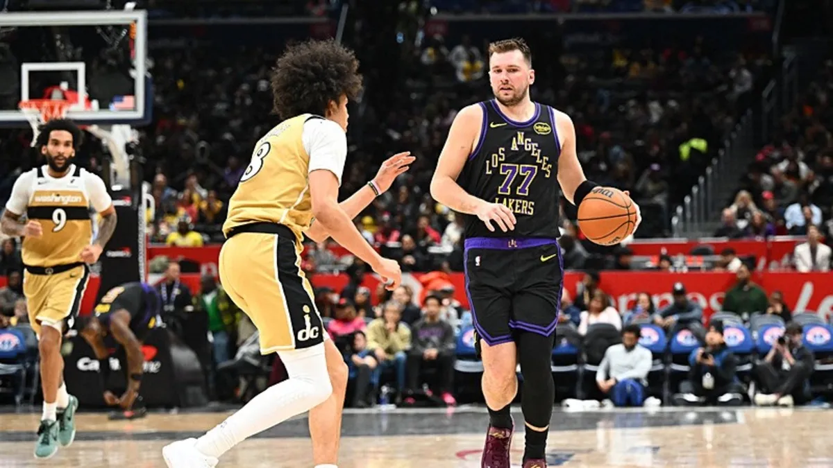 NBA'de Lakers deplasmanda Wizards'ı farklı mağlup etti