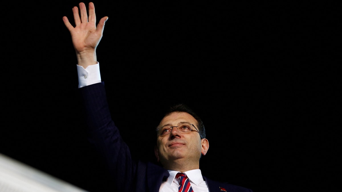 İmamoğlu'ndan 86 milyona mesaj: Gaflet, dalalet içinde olanlardan korkma!