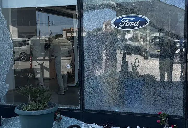 Önce İstanbul şimdi Antalya! Otokoç yetkili servisine ateş açıldı