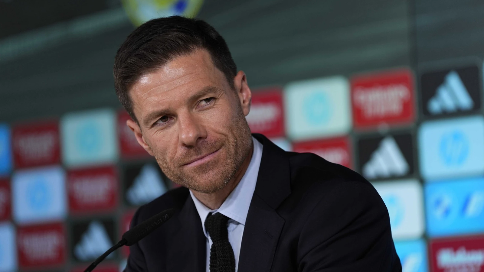 Xabi Alonso'ya hoş geldin şoku! Antrenmana sadece 5 oyuncu katılabilecek!
