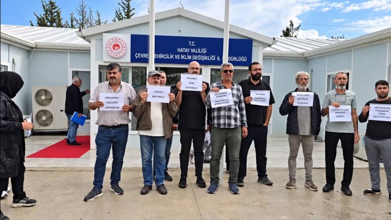 Depremin Üzerinden 3,5 Yıl Geçti: Evler Hâlâ Ortada Yok
