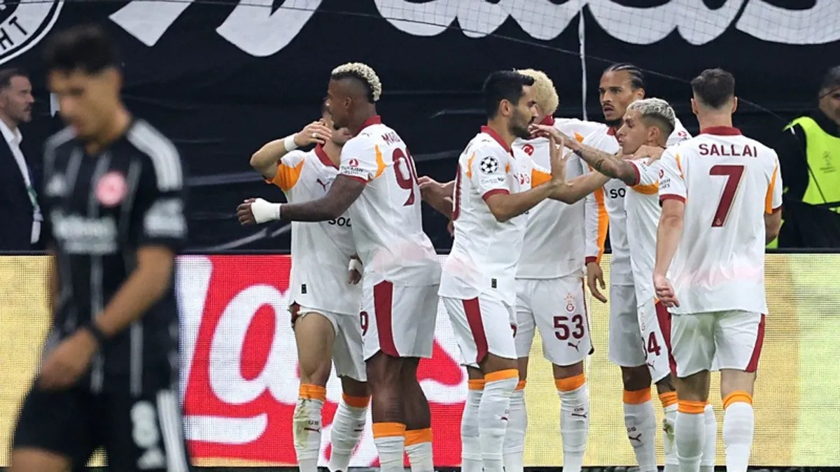 Eintracht Frankfurt-Galatasaray maçında goller peş peşe geldi!