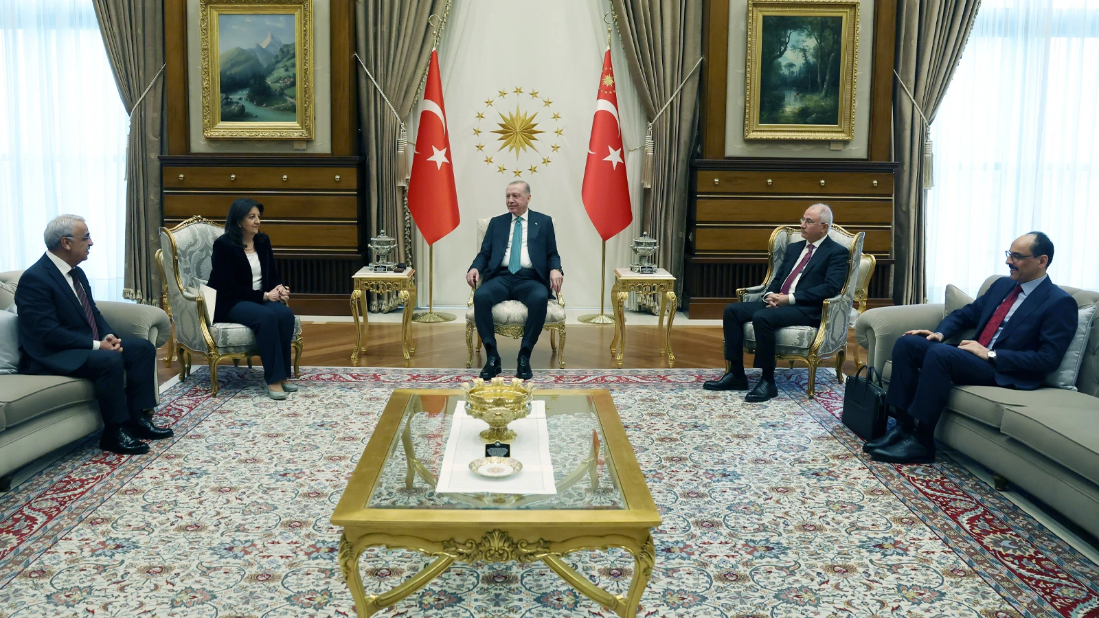 Cumhurbaşkanı Erdoğan, DEM Parti heyetini kabul etti