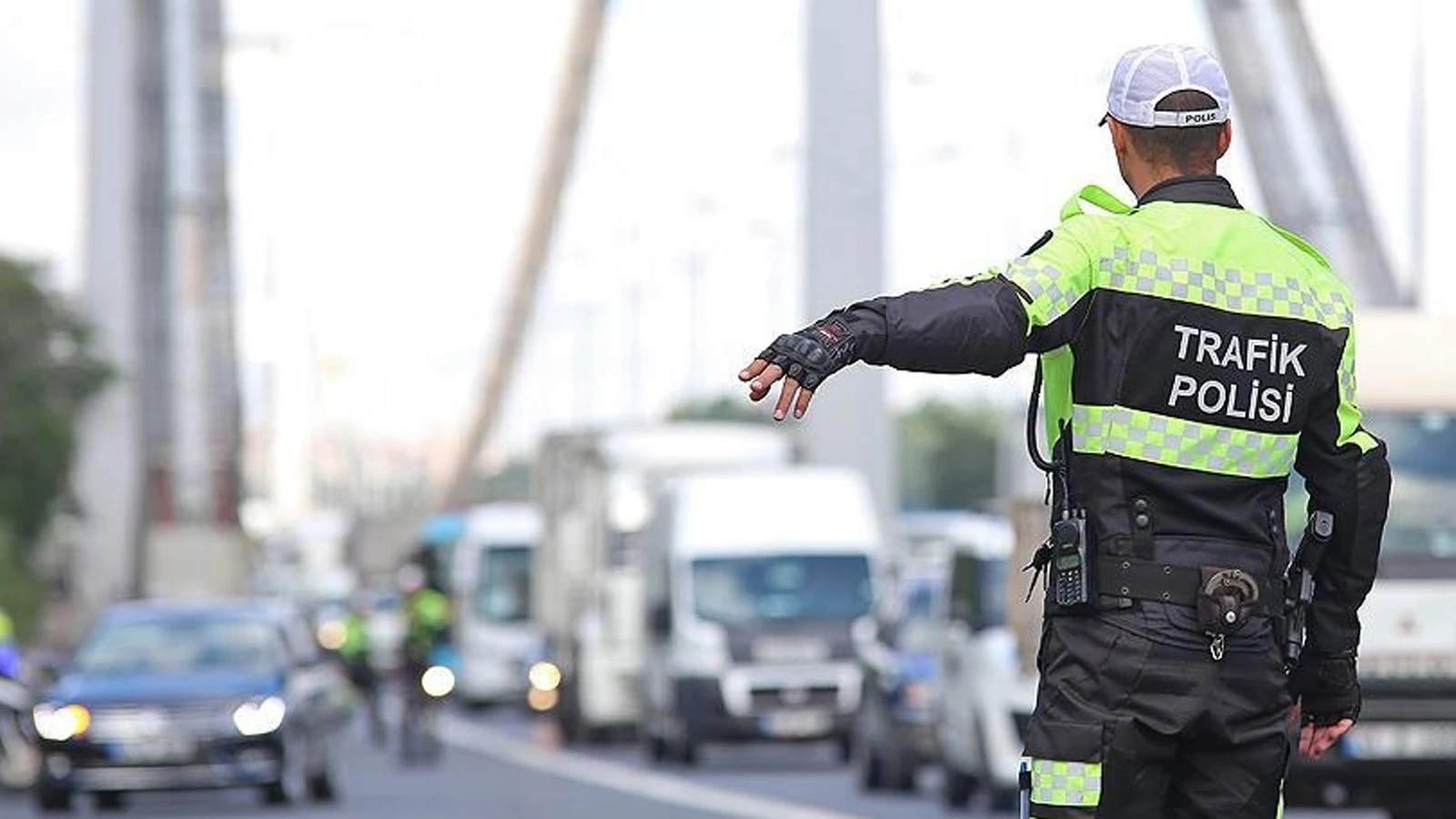 Yola çıkacaklar dikkat! İstanbul'da bazı yollar trafiğe kapatıldı