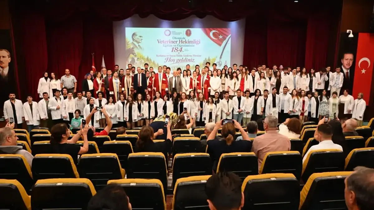 Hatay MKÜde Veteriner Hekimlik Öğrencileri Beyaz Önlük Giydi