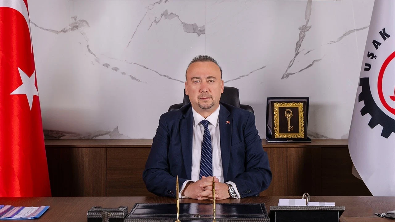 Uşak Belediye Başkanı ve 10 kişi gözaltına alındı