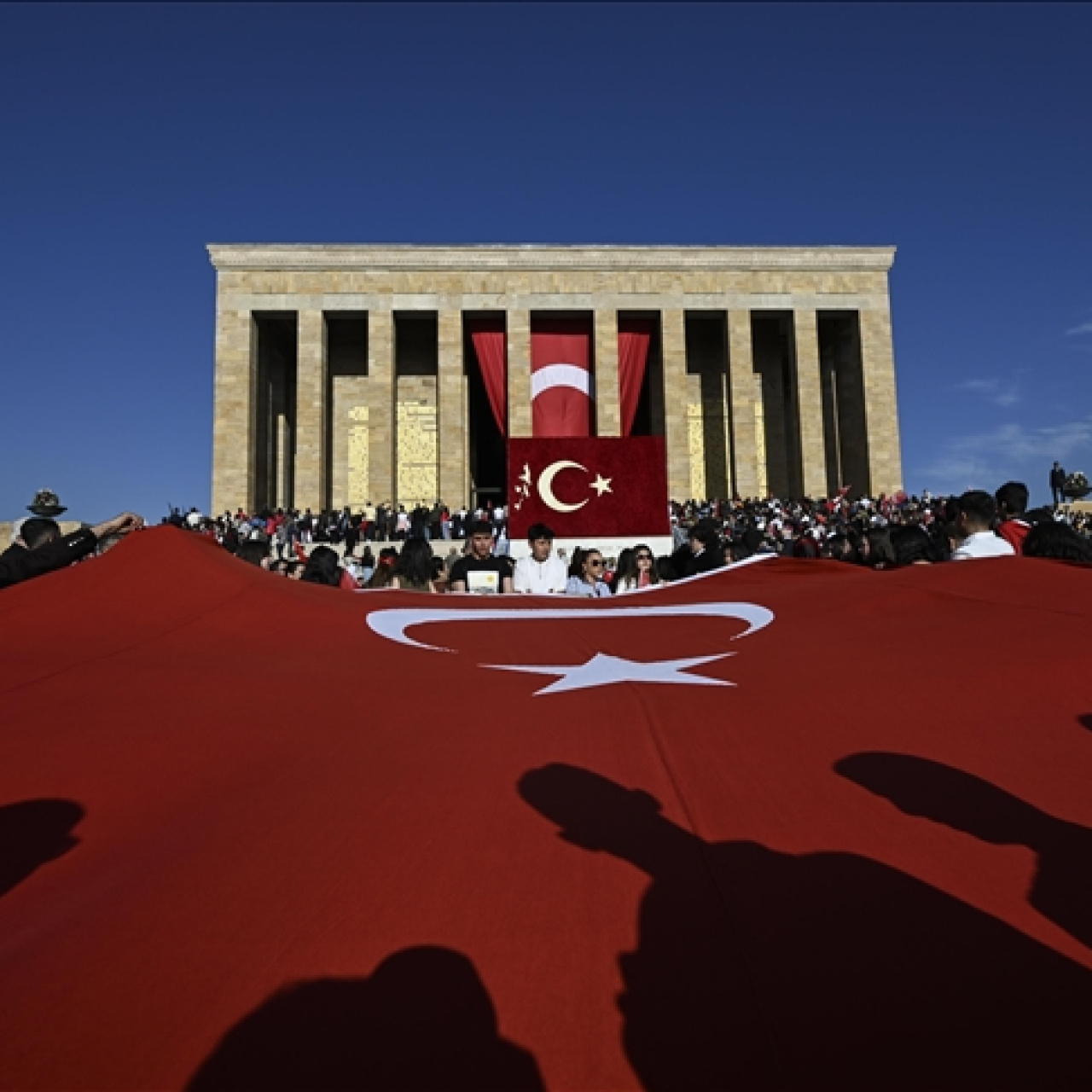 23 Nisan Anıtkabir ziyaret saatleri