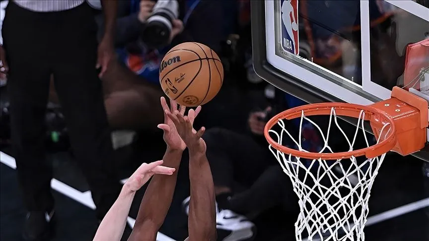 NBA'de Blazers, Stephen Curry'nin 48 sayısına rağmen Warriors'ı yendi