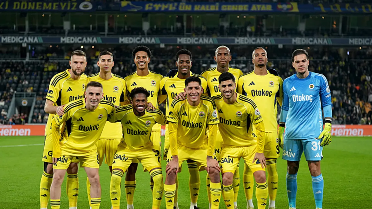 Fenerbahçe'de ayrılık kapıda! Satın alma opsiyonlu kiralayacaklar