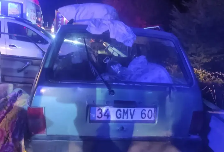 Karabük’te otomobiller çarpıştı: 2’si çocuk, 6 yaralı