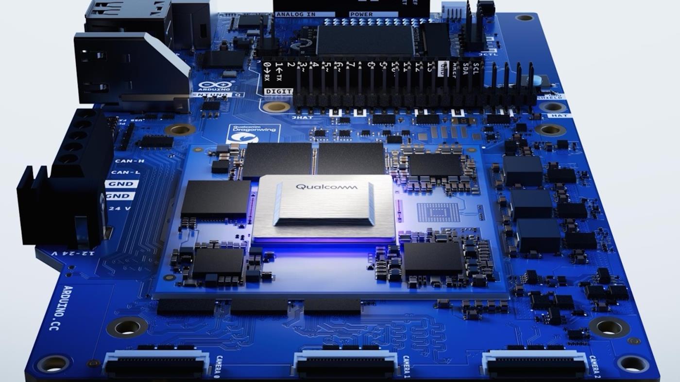 Qualcomm, AI projeleri için tek kart bilgisayarını "Arduino Ventuno Q" tanıttı