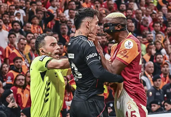 Galatasaray-Beşiktaş derbisinde sinirler gerildi: Osimhen çileden çıktı!