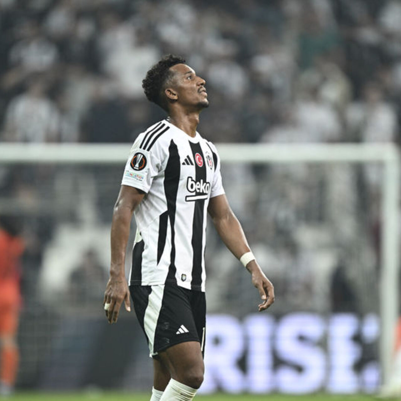 Beşiktaş'a Uduokhai'den kötü haber!