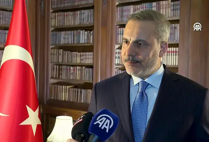 Paris'te kritik zirve… Hakan Fidan: Ukrayna'da kalıcı barışa yakınız