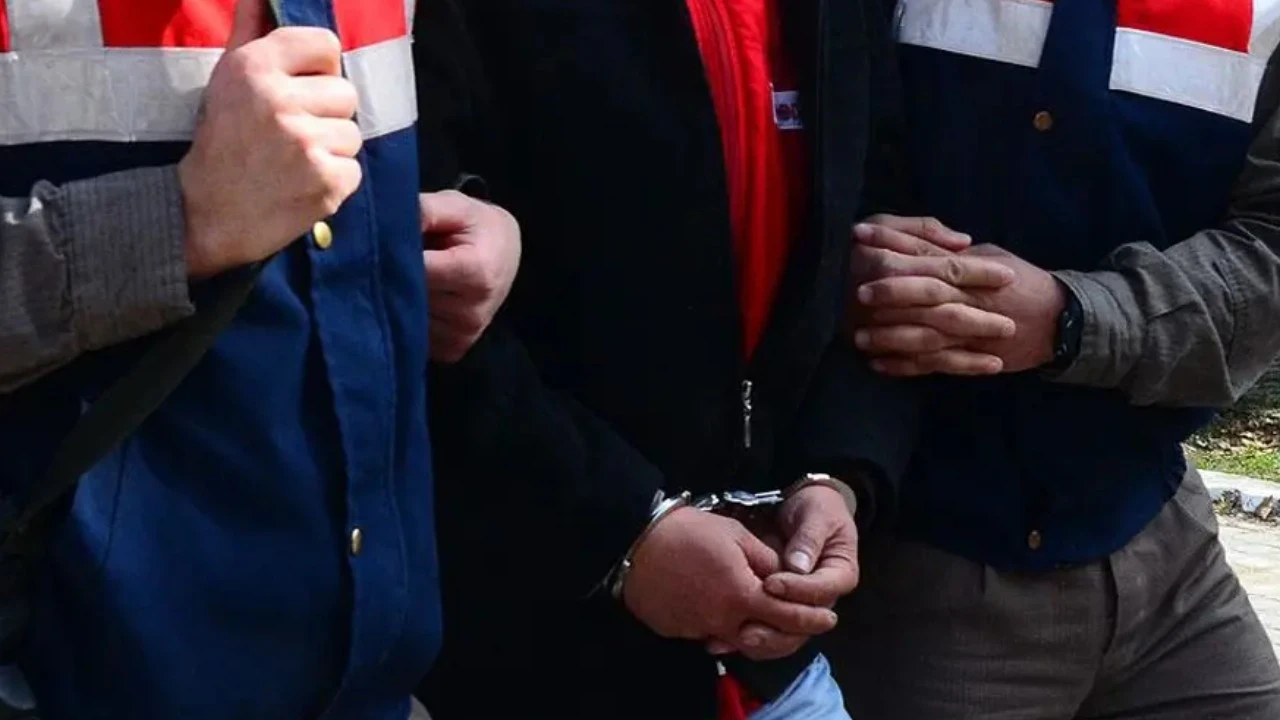 12 ilde organize suç operasyonu: Para trafiği deşifre edildi, 61 tutuklama