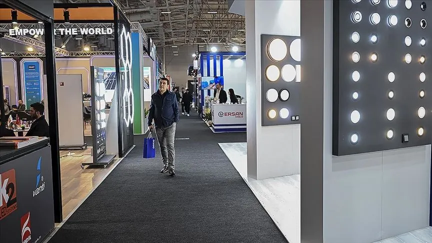 Elektrik ve elektronik sektörünü buluşturan ELF 2025, ikinci gününde devam ediyor