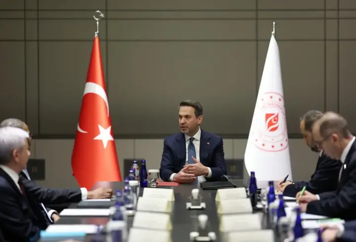 Bakan Bayraktar açıkladı! Türkiye enerjide sınırları aşıyor... TPAO ve Shell güçlerini birleştirdi