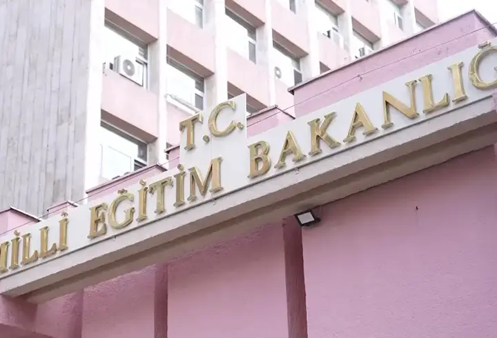 FENOMEN ÖĞRETMENLERE NEŞTER | Bakanlık bilgilerini istedi