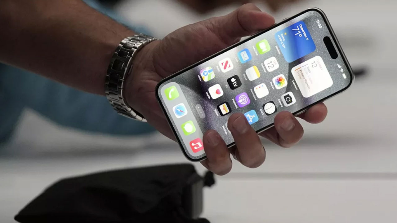 iPhone kullanıcısına kötü haber: En ucuz model 1.140 dolar olabilir