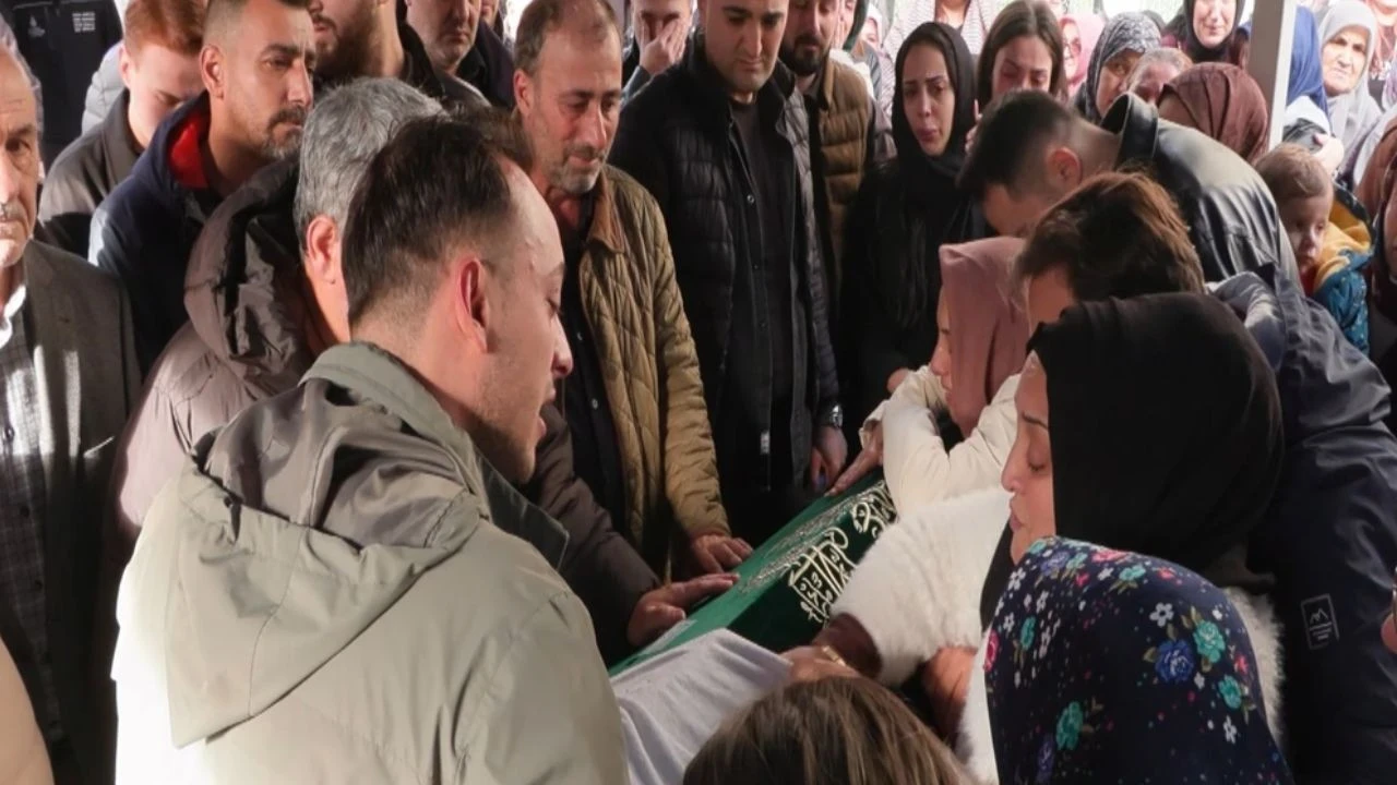 Ayazağa'daki Selde Hayatını Kaybetmişti: Son Yolculuğuna Uğurlandı