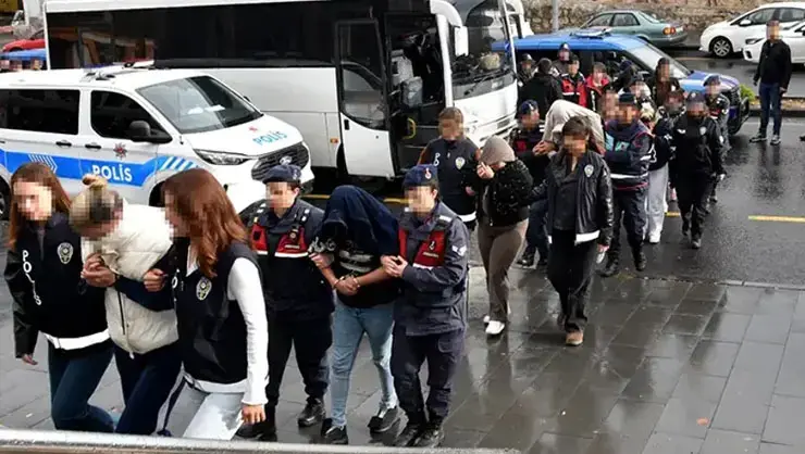 Nevşehir Merkezli 9 İlde Fuhuş Operasyonu: 28 Şüpheliden 11'i Tutuklandı
