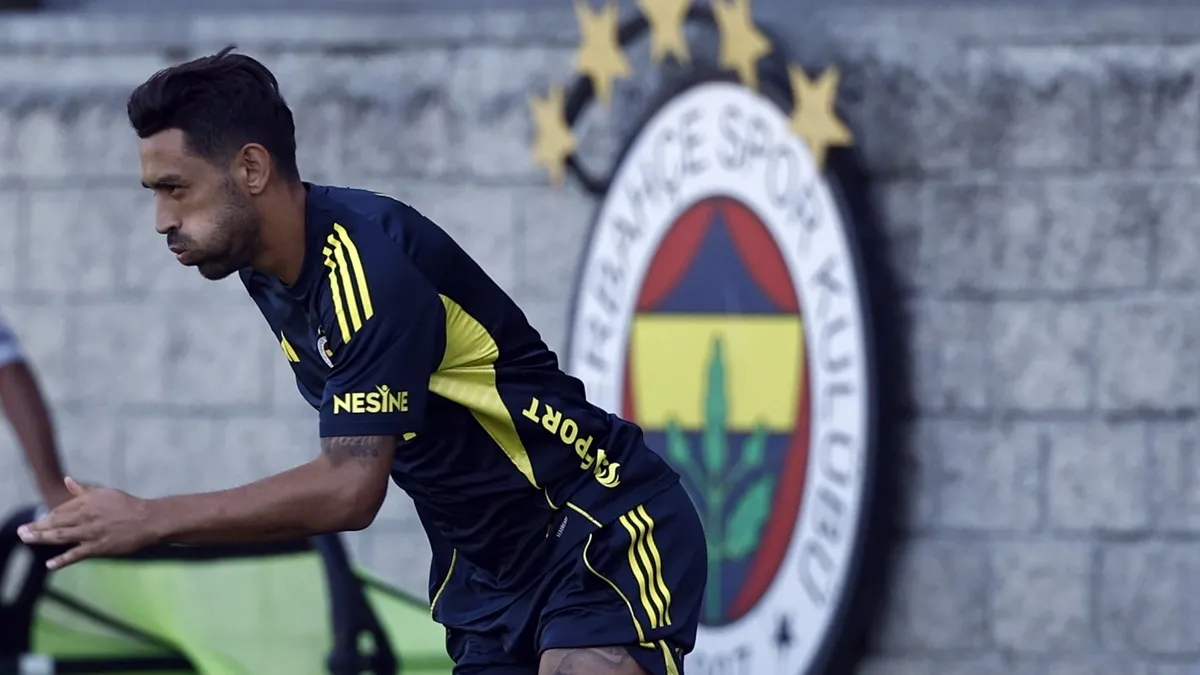 Fenerbahçe Süper Lig'de Kocaelispor'u ağırlayacak