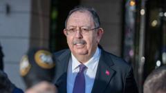 YSK'dan CHP kararları: İstanbul'da kayyum yönetimi ve ilçelerde kongre süreci devam edecek