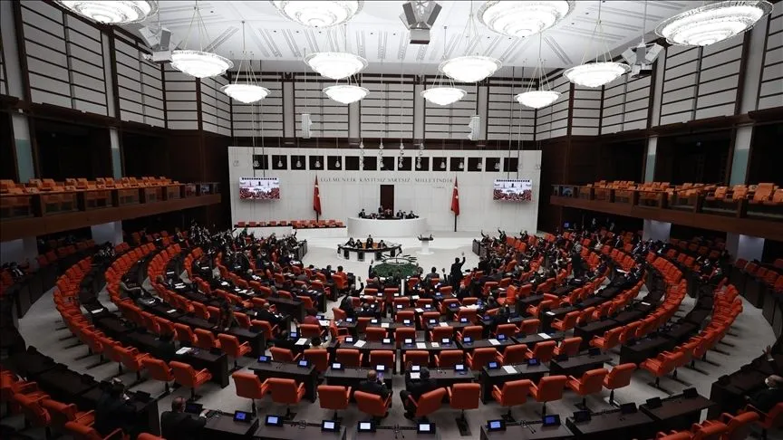Türk askerinin Lübnan'daki görev süresi 2 yıl daha uzatıldı