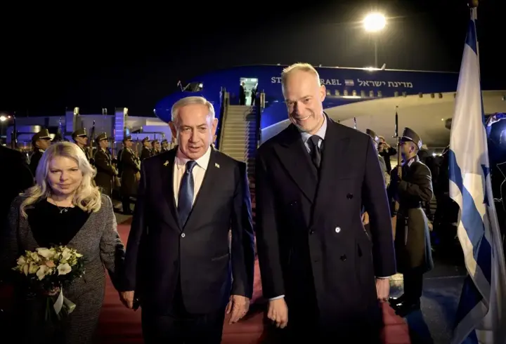 İsrail Başbakanı Netanyahu, UCM kararına rağmen Macaristan'a gitti: Savunma Bakanı tarafından havalimanında karşılandı...