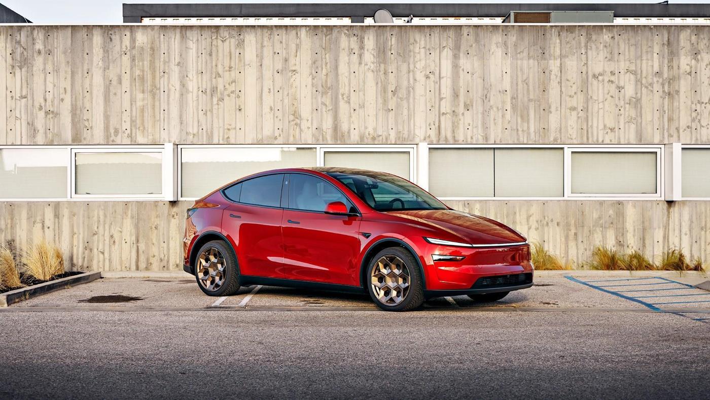 Tesla’ya zam geliyor! Resmi açıklama geldi
