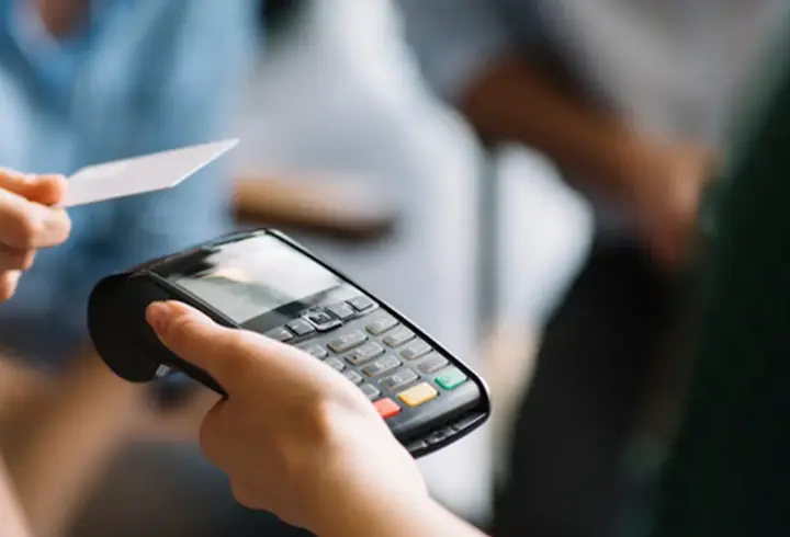 Kredili mevduat faizleri düştü, POS komisyonları azaldı