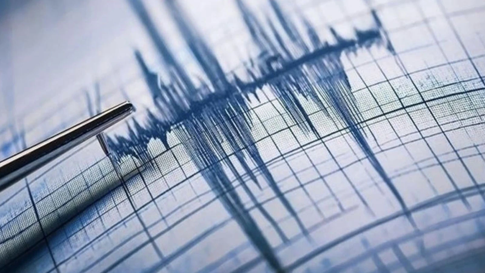 Kütahya'da bir korkutan deprem daha! Beşik gibi sallanıyor
