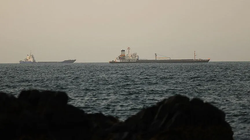 İran: ABD'ye ekonomik savaşta yardım eden bölge ülkelerinin çıkarlarını vururuz 