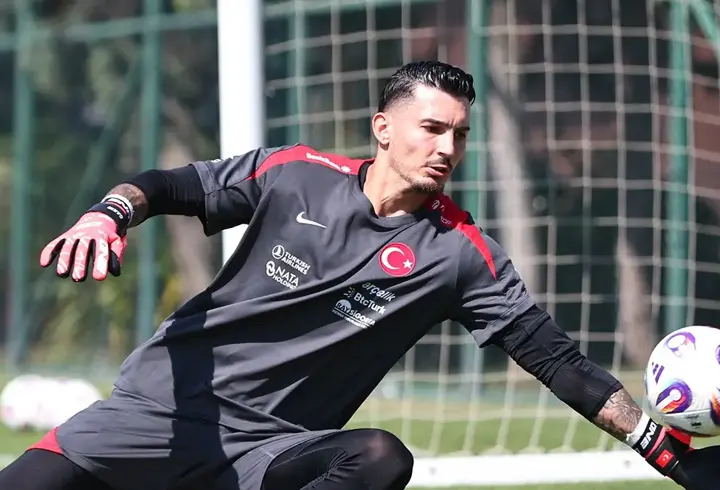 Uğurcan Çakır, A Milli Takım'ın son antrenmanına katılmadı