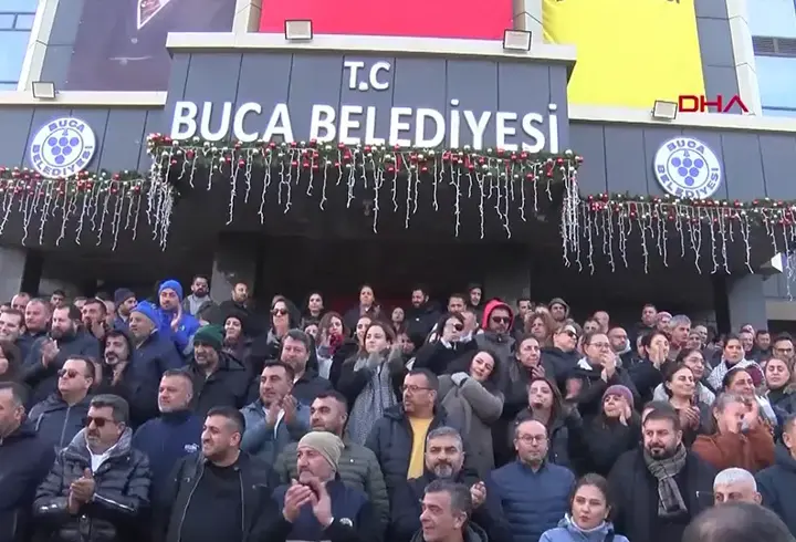 İŞÇİLER GREVDE, BAŞKAN TATİLDE | Buca Belediye Başkanı tepkilerin odağında